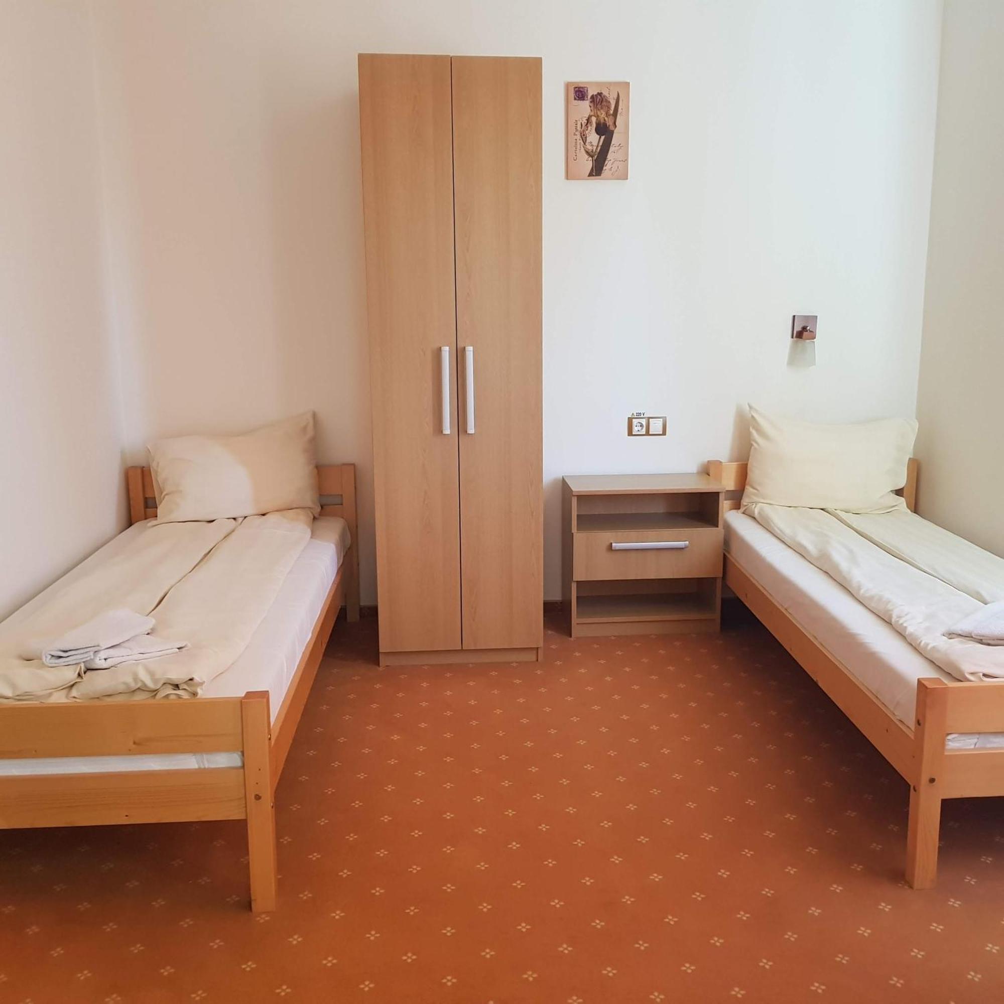 Motel Vector Acăţari Eksteriør bilde