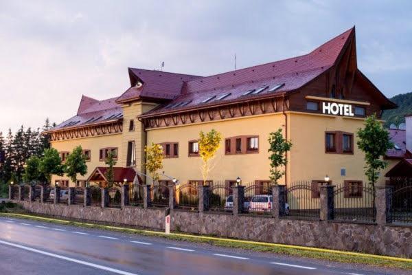 Motel Vector Acăţari Eksteriør bilde